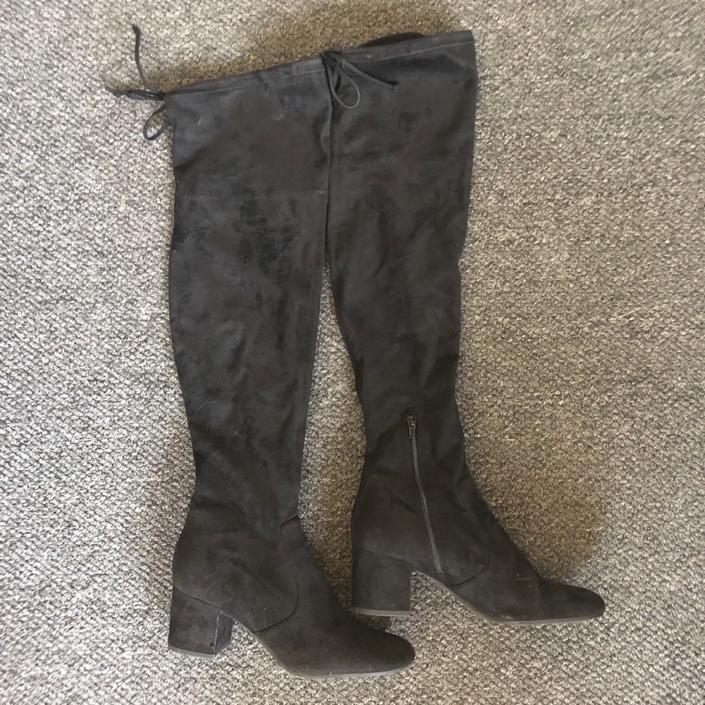 UNISA Thigh High Black Boots | 9.5 W